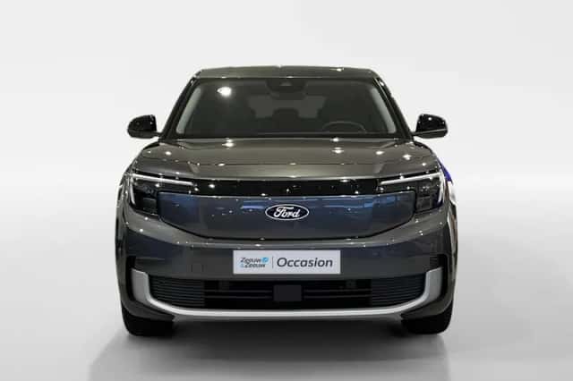 Ford Explorer (2026) thumbnail 6