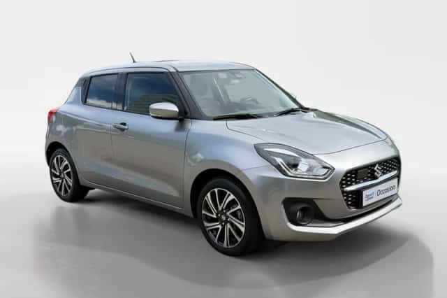 Suzuki Swift (2022) thumbnail 4