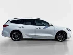 Ford Focus (2019) thumbnail 5