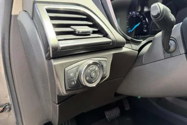 Ford Mondeo (2019) thumbnail 22