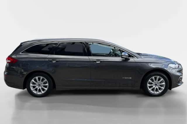 Ford Mondeo (2019) thumbnail 4