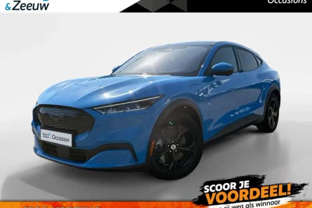 Ford Mustang Mach-E (2022) thumbnail 1