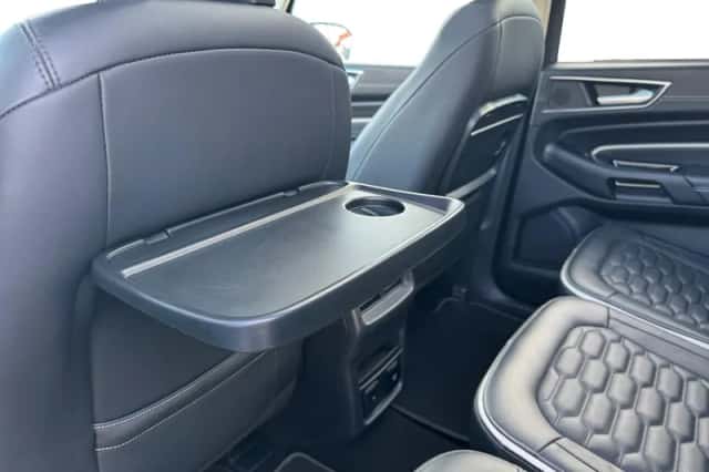 Ford S-Max (2023) thumbnail 24