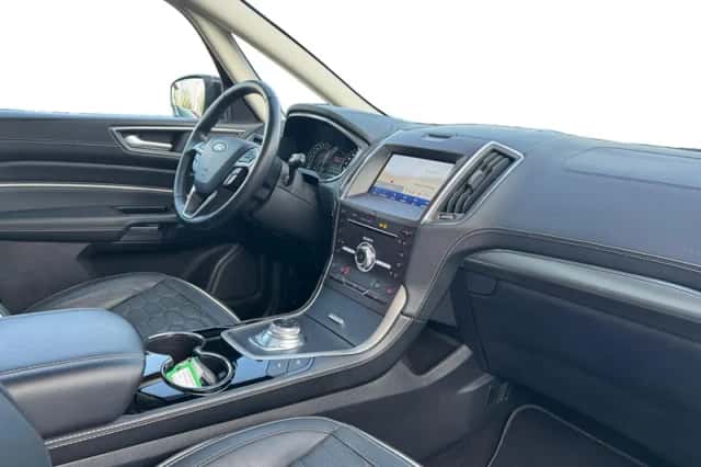 Ford S-Max (2023) thumbnail 9