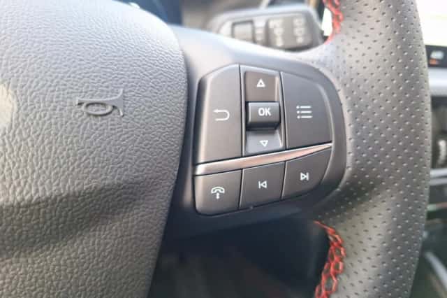 Ford Kuga (2026) thumbnail 17