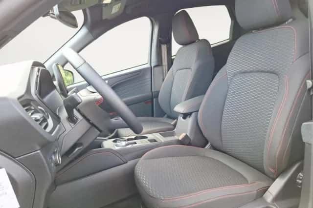 Ford Kuga (2026) thumbnail 10