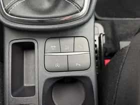 Ford Fiesta (2022) thumbnail 25
