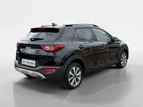 Kia Stonic (2022) thumbnail 2