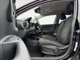 Kia Stonic (2022) thumbnail 11