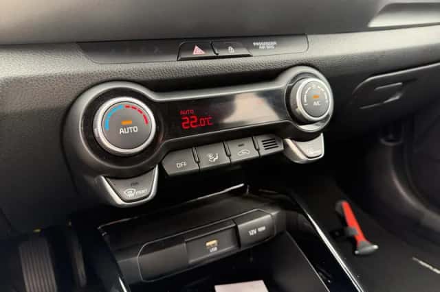 Kia Stonic (2022) thumbnail 29