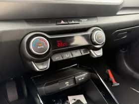 Kia Stonic (2022) thumbnail 29
