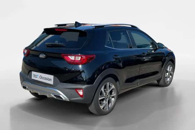 Kia Stonic (2022) thumbnail 5