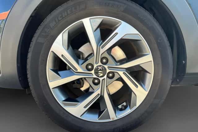 Kia Stonic (2022) thumbnail 42