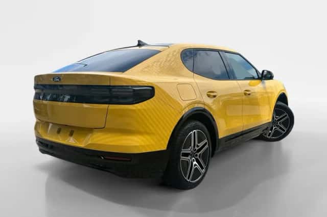 Ford Capri (2026) thumbnail 5