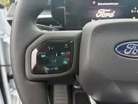 Ford Explorer (2026) thumbnail 16