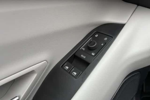 Ford Explorer (2026) thumbnail 20