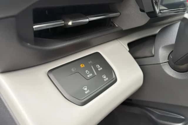 Ford Explorer (2026) thumbnail 21