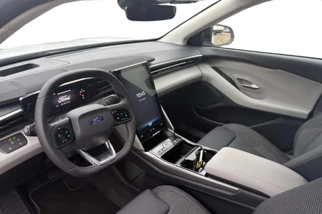 Ford Explorer (2026) thumbnail 23