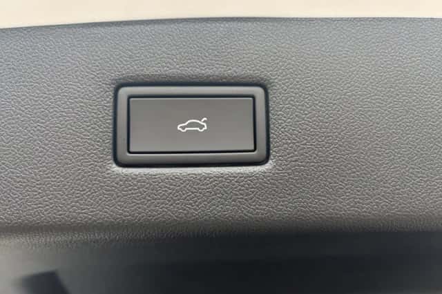Ford Explorer (2026) thumbnail 27