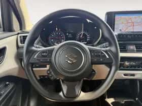 Suzuki Swift (2025) thumbnail 12