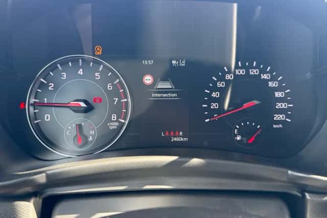 Suzuki Swift (2025) thumbnail 15