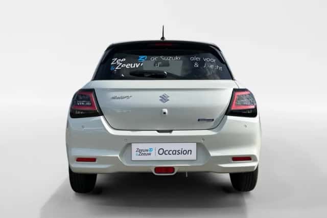 Suzuki Swift (2025) thumbnail 6