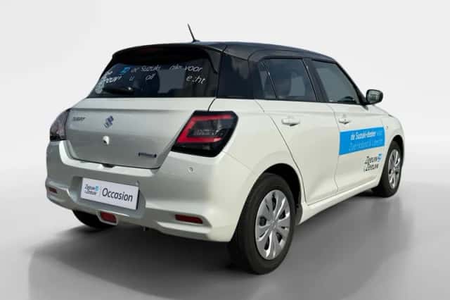 Suzuki Swift (2025) thumbnail 7