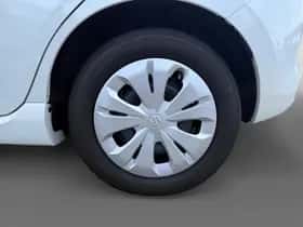 Suzuki Swift (2025) thumbnail 8