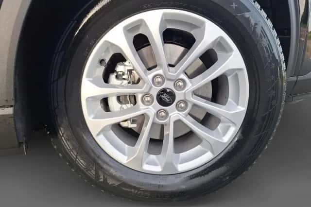 Ford Kuga (2026) thumbnail 10