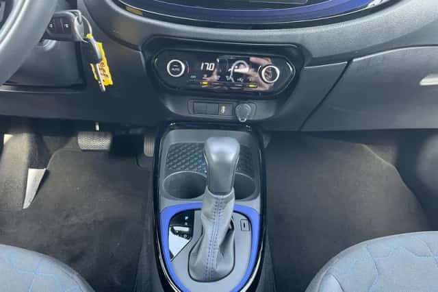 Toyota Aygo (2022) thumbnail 12