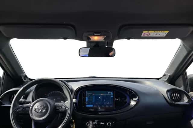 Toyota Aygo (2022) thumbnail 13