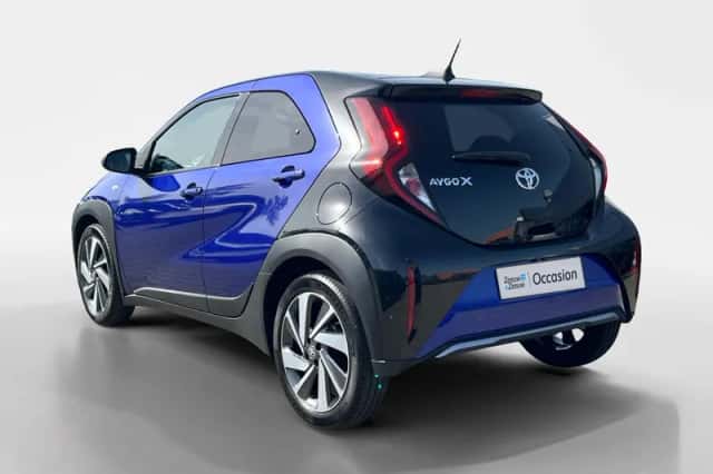 Toyota Aygo (2022) thumbnail 3
