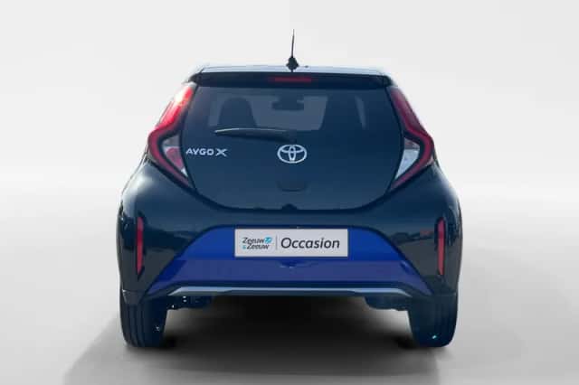 Toyota Aygo (2022) thumbnail 5