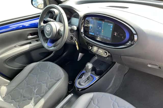 Toyota Aygo (2022) thumbnail 9