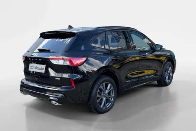 Ford Kuga (2022) thumbnail 5