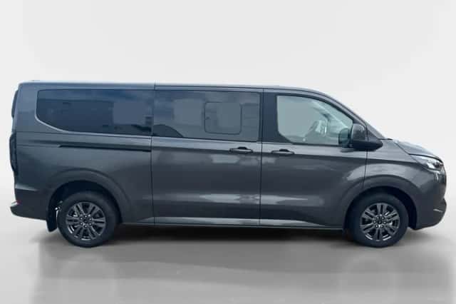 Ford Tourneo Custom (2025) thumbnail 4