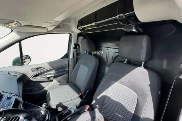 Ford Transit Connect (2024) thumbnail 10