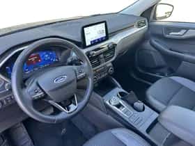 Ford Kuga (2021) thumbnail 17