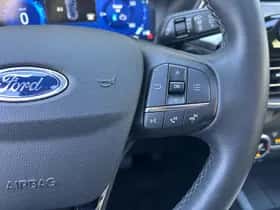 Ford Kuga (2021) thumbnail 21