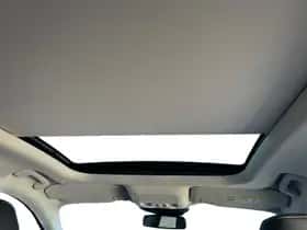 Ford Kuga (2021) thumbnail 25