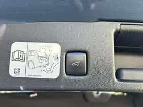 Ford Kuga (2021) thumbnail 27