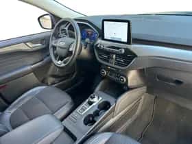 Ford Kuga (2021) thumbnail 9