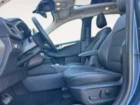 Ford Kuga (2021) thumbnail 10