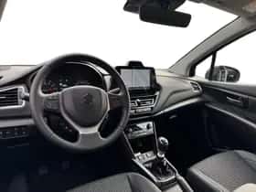 Suzuki S-Cross (2025) thumbnail 11