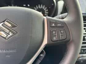 Suzuki S-Cross (2025) thumbnail 16