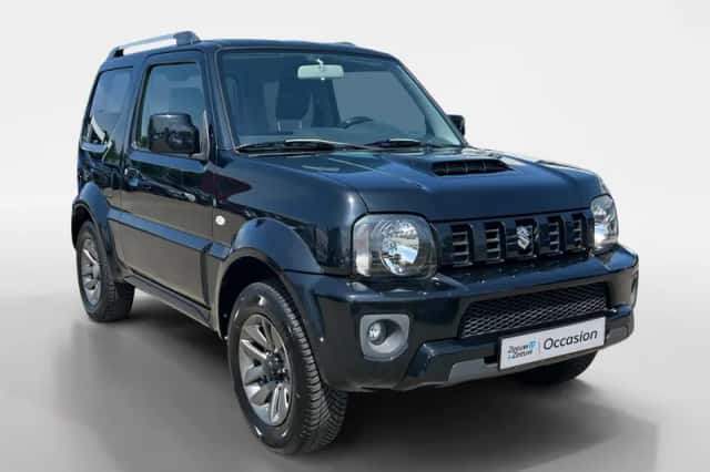Suzuki Jimny (2015) thumbnail 3