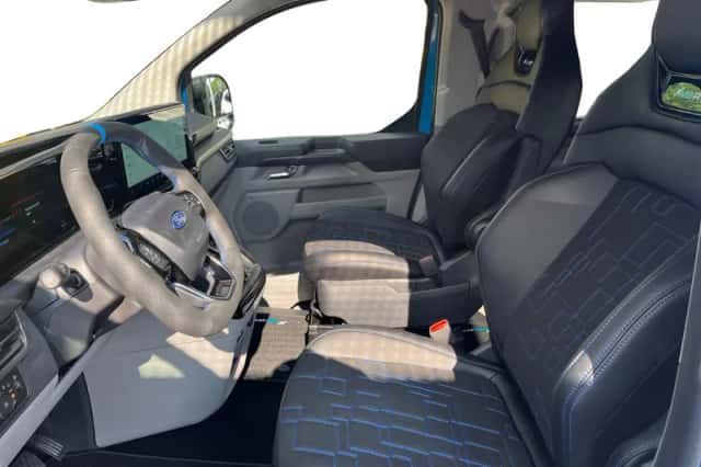 Ford E-Transit Custom (2026) thumbnail 18