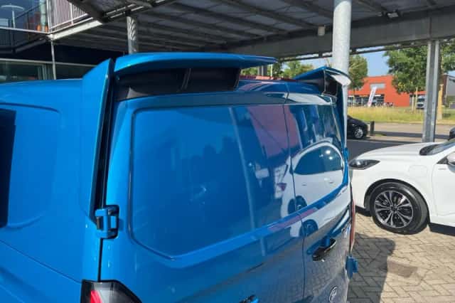 Ford E-Transit Custom (2026) thumbnail 8