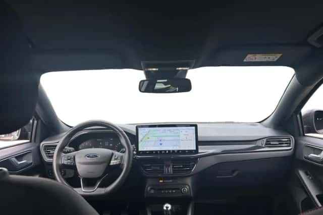 Ford Focus (2023) thumbnail 13