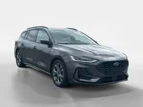 Ford Focus (2023) thumbnail 3